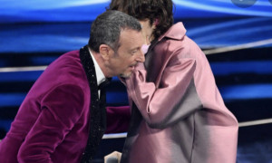 Ecco perch&eacute; tutti a Sanremo 2022 dicono "papalina"