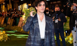 Tananai ultimo a Sanremo ma campione d'ironia: &quot;Ci vediamo all'Eurovision, raga&quot;