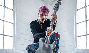 Machine Gun Kelly, il nuovo principe del Pop-Punk  in Tour