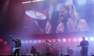 I Foo Fighters cancellano il tour dopo la scomparsa di Taylor