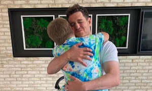 Michael Bubl&egrave;: &quot;Mio figlio ha sconfitto il cancro, ora canto la mia gioia&quot;