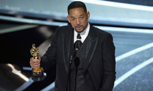Will Smith lascia l'Academy dopo lo schiaffo a Chris Rock