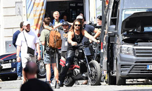 Jason Momoa &egrave; a Roma per le riprese di Fast and Furious: ecco le foto