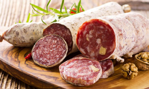 Salame ritirato per rischio salmonella e listeria