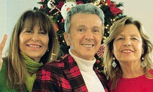 Pupo vive con sua moglie e l'amante: &quot;Ma chi mi invidia si sbaglia&quot;