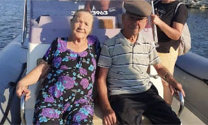 Antonietta e Giuseppe diventano virali dopo la loro gita in gommone nel Golfo di Orosei