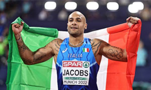 Jacobs vince l'oro dei 100 metri a Monaco, Martinenghi fa il bis agli Europei.