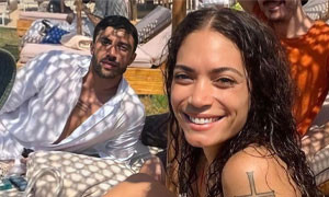 Elodie e Andrea Iannone sono la nuova coppia dell&rsquo;estate? I due visti in un locale in Sardegna
