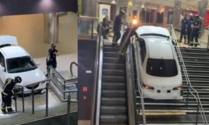 Tenta la fuga con l'auto rubata ma s'incastra nelle scale della metro