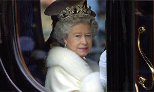 Tutto il mondo piange la Regina Elisabetta: ora &egrave; Carlo il nuovo Re d'Inghilterra