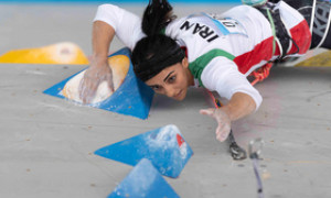 L&rsquo;atleta iraniana Elnaz Rekabi, presunta scomparsa, rassicura a tutti