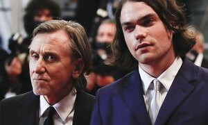 Lutto per l'attore Tim Roth: &egrave; morto il figlio Cormac