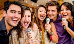 La classifica delle migliori canzoni da cantare al karaoke