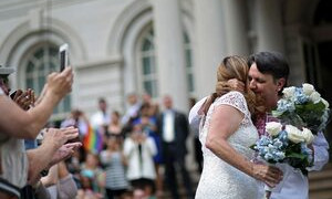Respect for Marriage Act: approvata negli USA la legge sul riconoscimento delle nozze gay