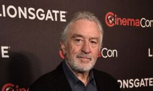 Furto sventato in casa De Niro: una donna ha tentato di rubare i regali di Natale