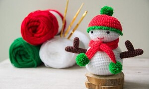 Natale: per addobbi e regali originali vince il fai da te
