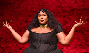 Lizzo: la sua &lsquo;About Damn Time" &egrave; il brano pi&ugrave; ascoltato in radio nel 2022