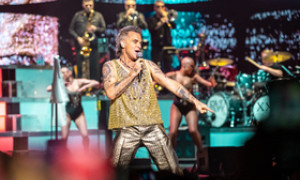 Robbie Williams torner&agrave; in Italia per l'unico concerto estivo