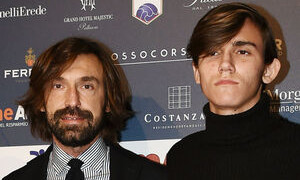Nicol&ograve; Pirlo aggredito mentre era in auto a Torino