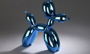 Tocca la scultura di Jeff Koons esposta a Miami: distrutta l&rsquo;opera da 40mila euro