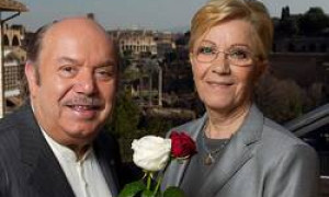 Addio a Lucia Zagaria, moglie di Lino Banfi. A darne l&rsquo;annuncio &egrave; stata la figlia Rosanna