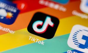 UE ai dipendenti, disinstallate TikTok dai cellulari aziendali, non &egrave; sicura