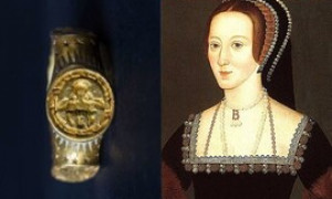 Nella passeggiata con il metal detector appassionato trova un prezioso bene della famiglia Bolena