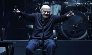 Phill Collins sta sempre peggio, le sue condizioni preoccupano i fan e non solo