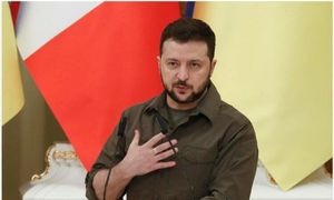 Giappone: studente si laurea travestito da Zelensky