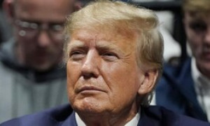 Trump incriminato dal Gran Giur&igrave;, &egrave; prima volta per un ex presidente Usa