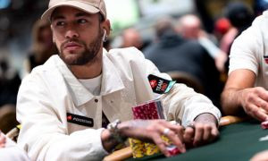 Neymar perde un milione di euro al casin&ograve; online