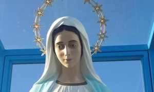 Trevignano Romano: le immagini della possibile apparizione della Madonna alla veggente