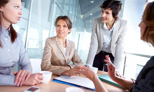 Donne e lavoro, guadagnano meno e con pensioni pi&ugrave; basse