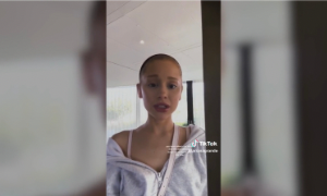 Ariana Grande visibilmente dimagrita difende il suo aspetto fisico