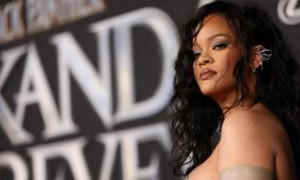 Rihanna festeggia l&rsquo;arrivo del secondo figlio con un acquisto folle: attico da 21 mln di dollari