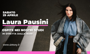 Laura Pausini arriva a Radio Sintony