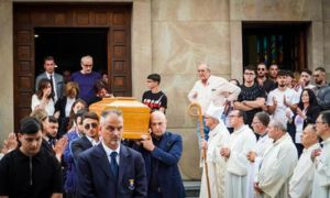 Giulia Tramontano: celebrato il funerale a Sant'Antimo
