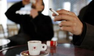 Olbia, ordinanza del Sindaco Nizzi, vietato fumare anche all&rsquo;aperto