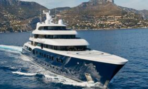 Napoli, ormeggio negato al Symphony? Nessuna richiesta di attracco, solo questione di sicurezza
