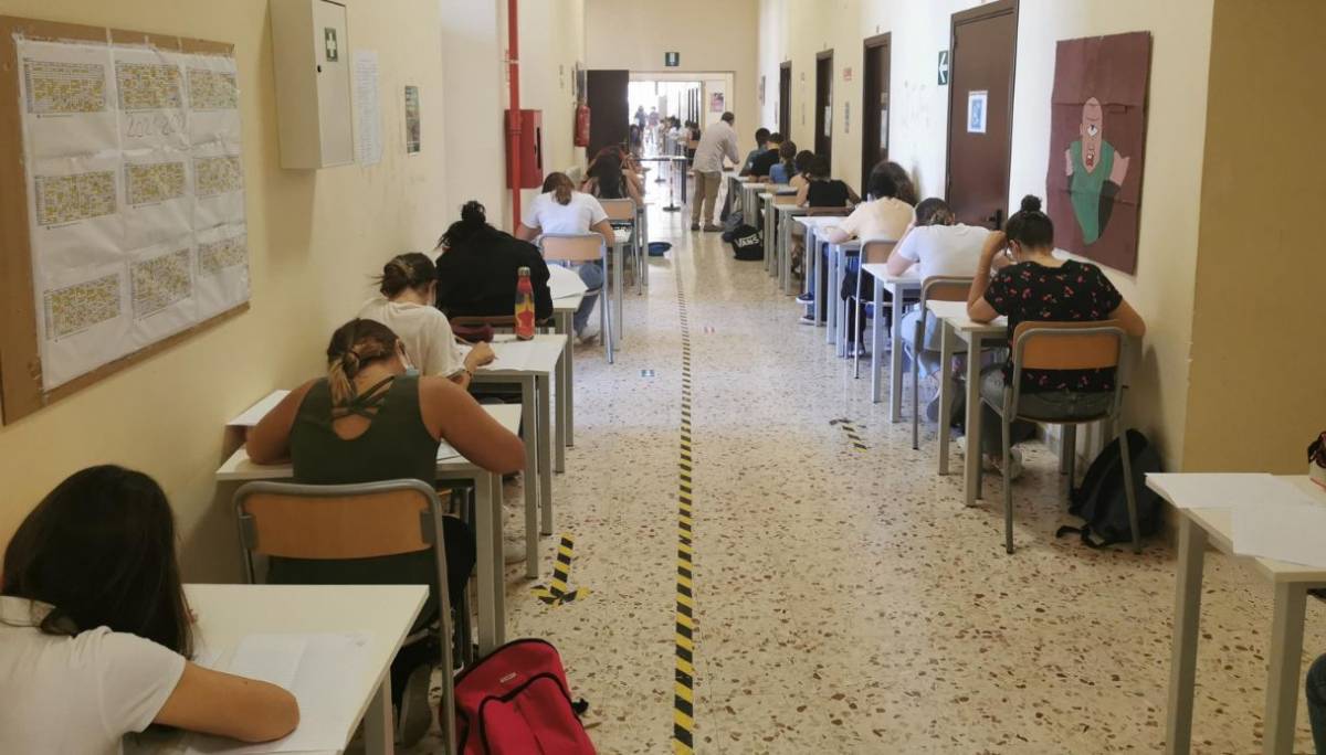 Bonus 100 e lode, per il 2023 sarà poco meno di 80 euro, ma dal 2024 potrà  arrivare fino a 1000 euro: ecco come - Orizzonte Scuola Notizie