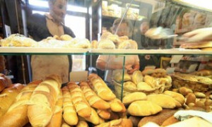 Pane e pasta verso aumenti del 10%. Assoutenti: colpa della guerra e della siccit&agrave;