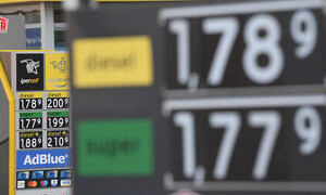 Benzina,  al via i cartelloni con i prezzi: provincia di Bolzano e Puglia le zone pi&ugrave; care