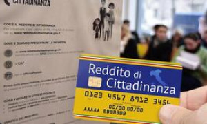 Reddito di cittadinanza, effetto tagli: ritornano gli stagionali in spiagge e ristoranti
