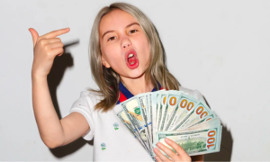 Lil Tay non &egrave; morta, &egrave; viva e sta bene: le avevano hackerata il profilo
