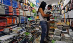 Scuola, il rientro sar&agrave; un salasso per le famiglie, spesa per ogni studente aumenter&agrave; di 24 euro