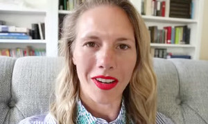 Influencer arrestata negli Usa, su youtube consigliava come punire i figli