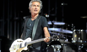 Luciano Ligabue in tour dal 9 ottobre in tutta Italia