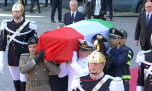 Napolitano, a Montecitorio la cerimonia funebre in forma laica