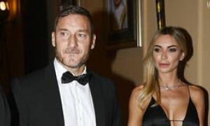 Francesco Totti e Noemi Bocchi ne parlano tutti, si vocifera sulla crisi