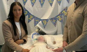 Morta Indi Gregory, la neonata inglese affetta da una malattia incurabile